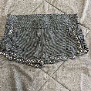 EUC ROXY beach shorts blue and white stripes Medium